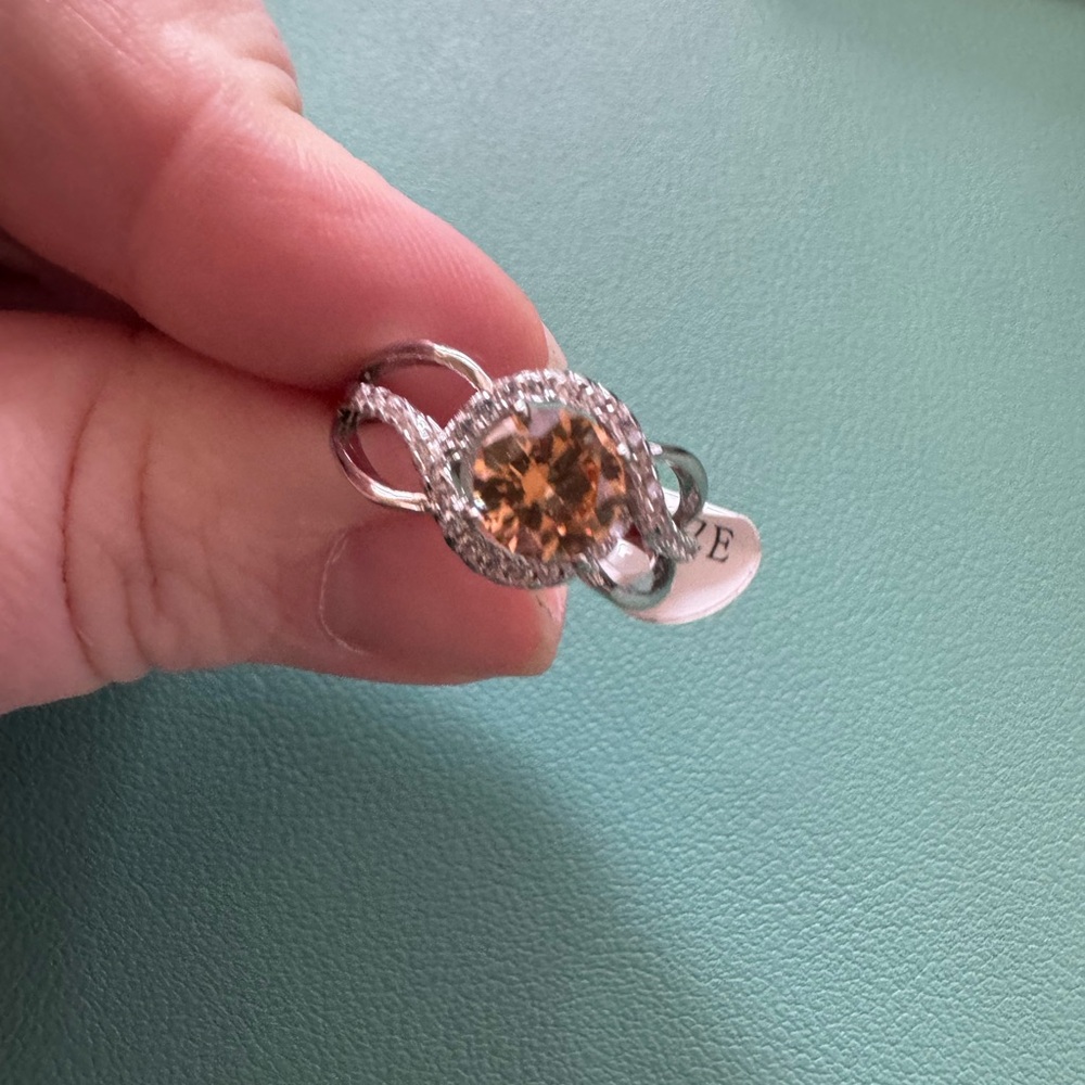 Fragrant Jewels Peach-ish and Silver size 9 ring NWT